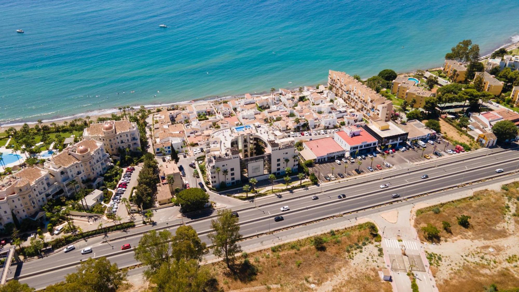 Hello Cosmo Apartment Estepona Exterior photo